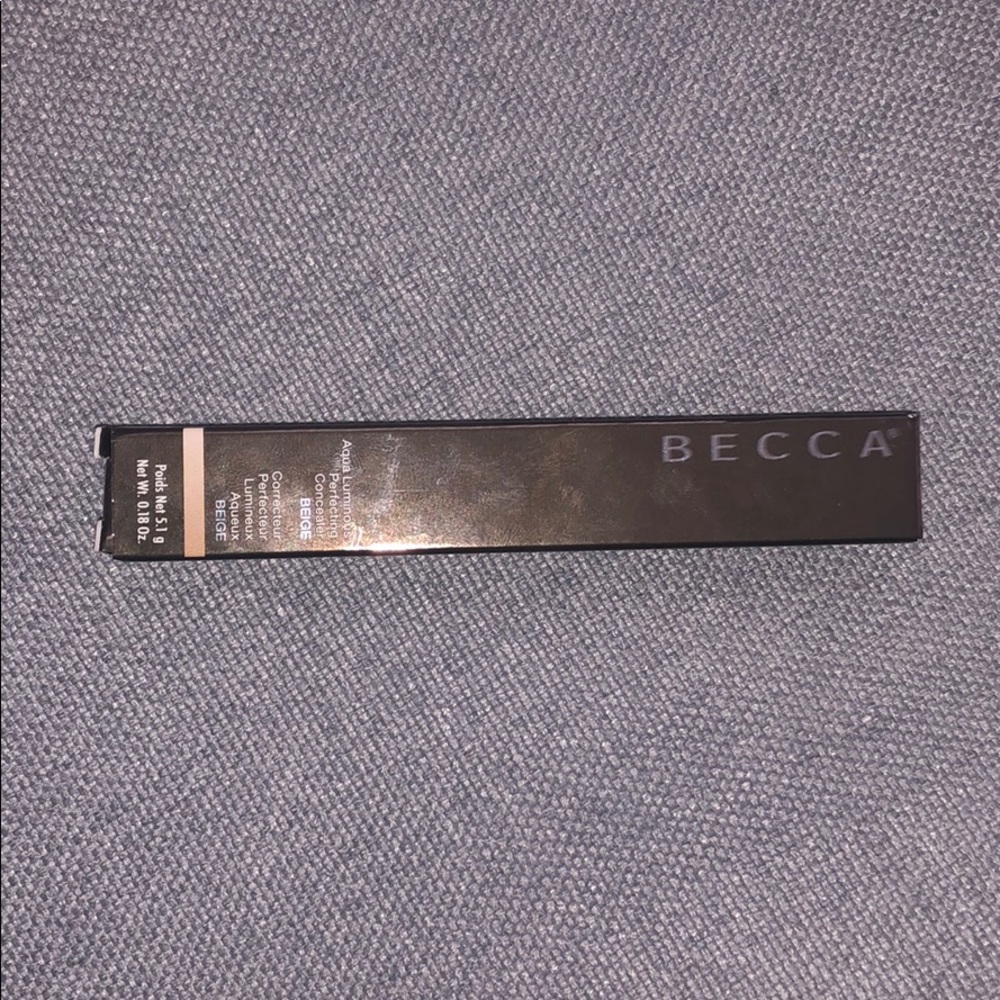 BECCA concealer - Picture 2 of 4